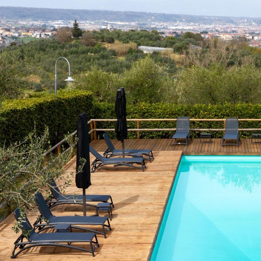 Montevecchio Apartments Монтополи-ин-Валь-д'Арно Экстерьер фото